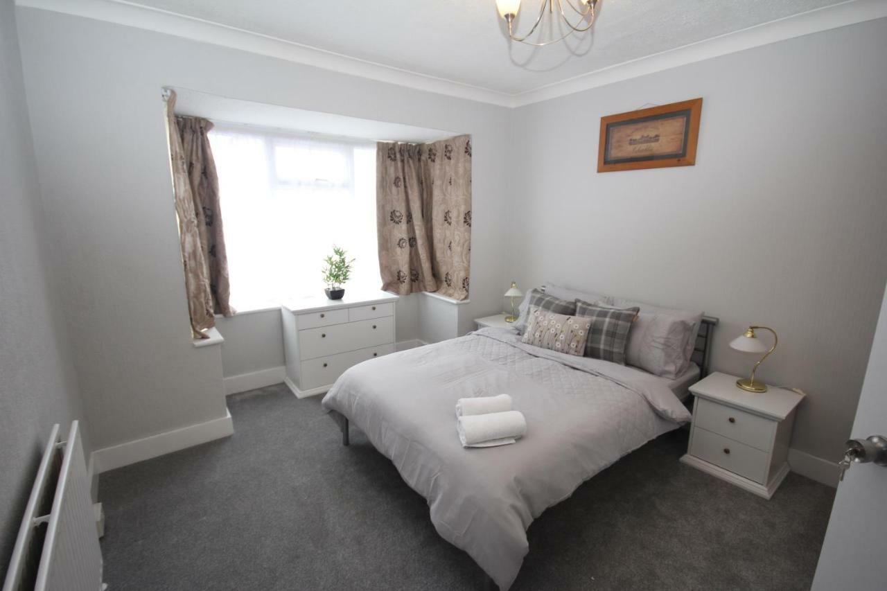 Villa The Uxbridge House Esterno foto
