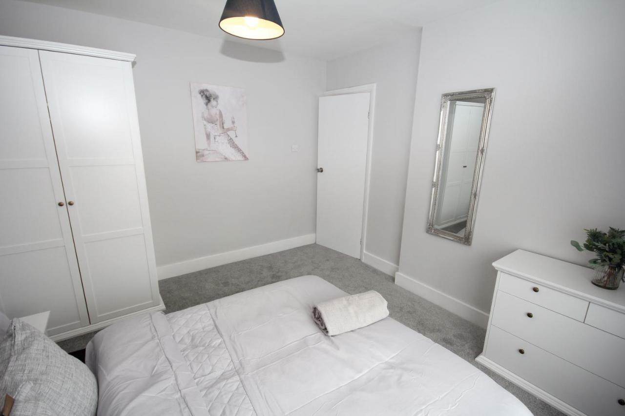 Villa The Uxbridge House Esterno foto