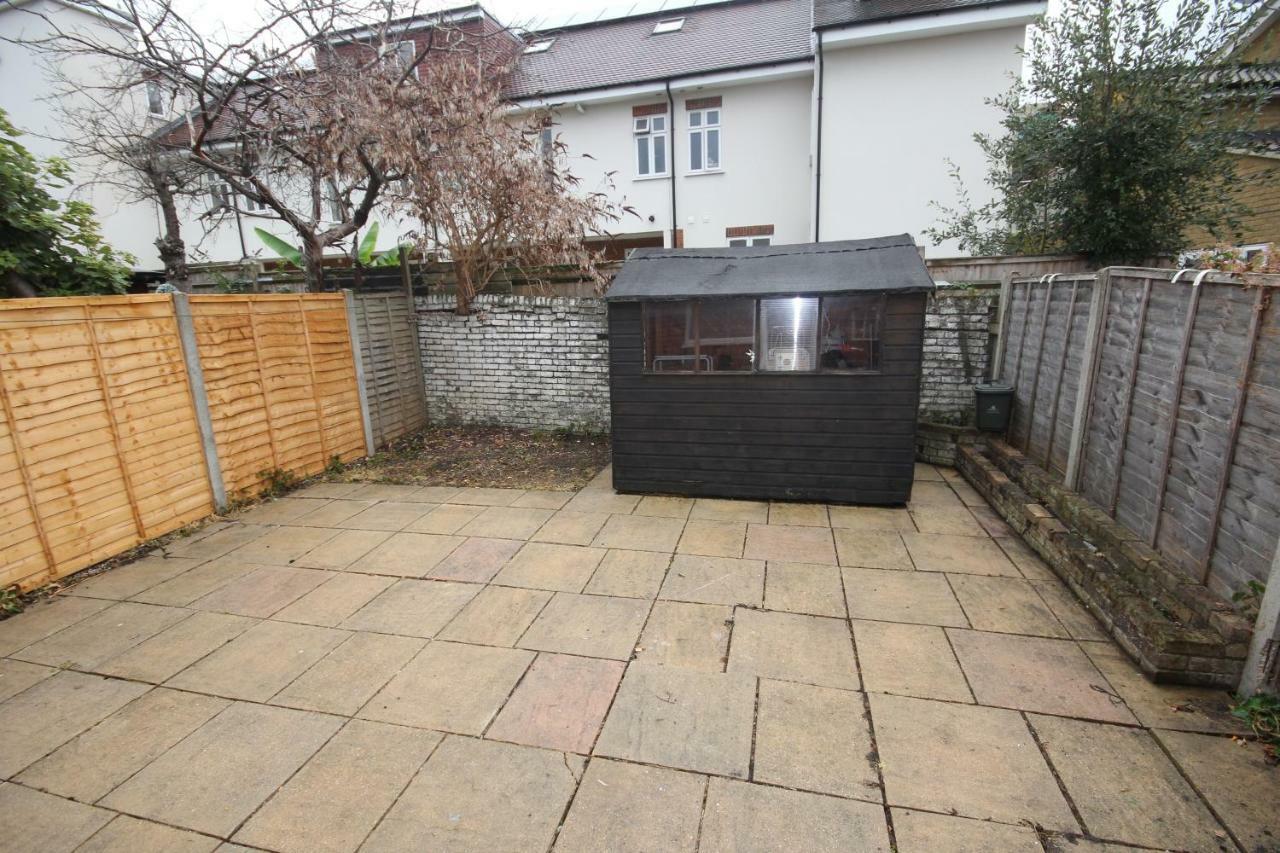 Villa The Uxbridge House Esterno foto